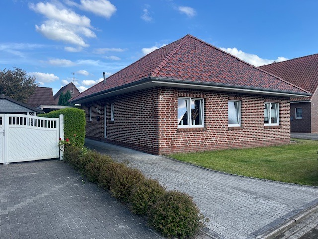 Hochwertiger Ebenerdiger Bungalow (Sackgasse) im Herzen von Zetel zu verkaufen.