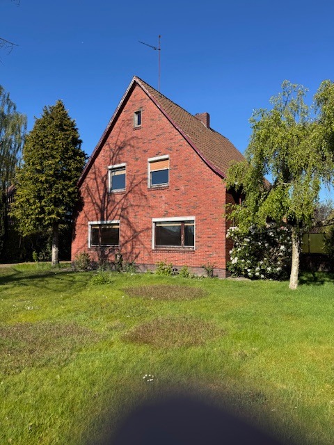 Einfamilien zu verkaufen Bockhorn Zentrum (sanierungsbedürftig) gegen Gebot